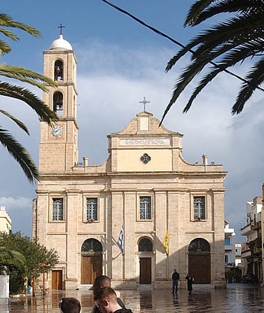Photo: Paul Farley <a href="http://en.wikipedia.org/wiki/Chania" target="new" class="link">Wikipedia</a>
