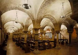 Crypt, Basilica San Nicola di Bari