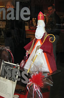 Planete Chocolat window display