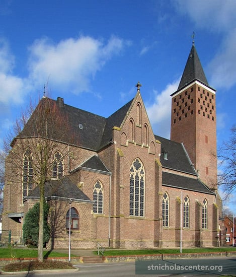 St. Nikolaus Kirche ::: St. Nicholas Center